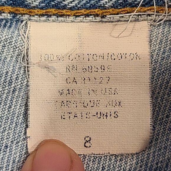 Vintage 90's Stonewashed High-Rise Mom Jeans By DKNY | 8 - Picture 9 of 13